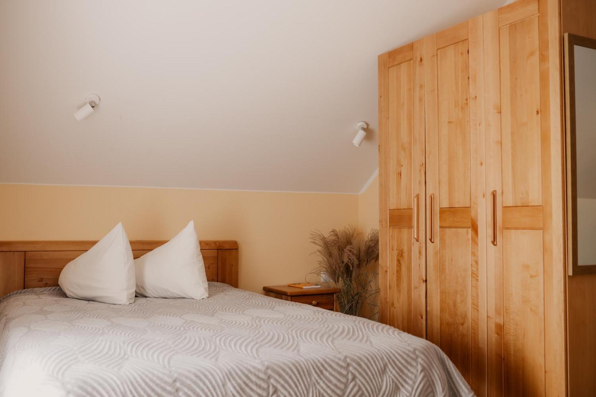 Saules Iela 2A Aparthotel Saldus Стая снимка
